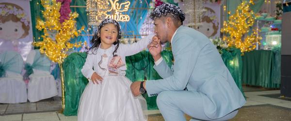 Fissure in Sandstone